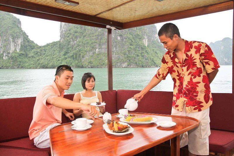 Life Heritage Resort - Ha Long Bay Cruises 하롱 레스토랑 사진